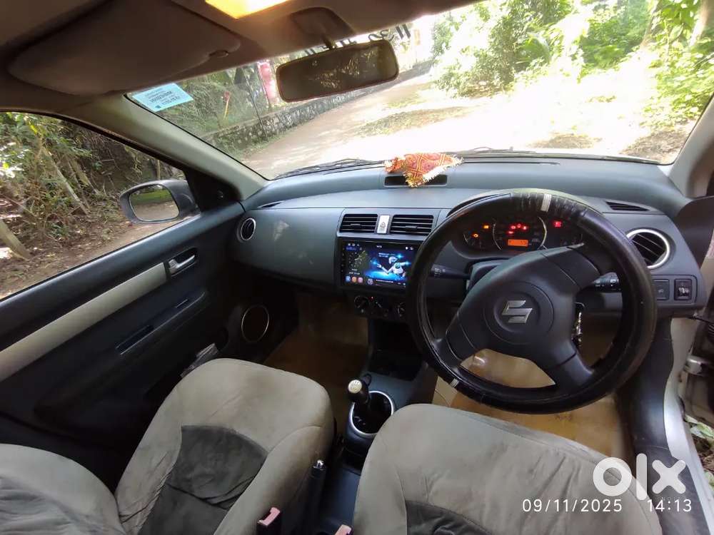 Maruti Suzuki Swift 2011 Petrol Well Maintained