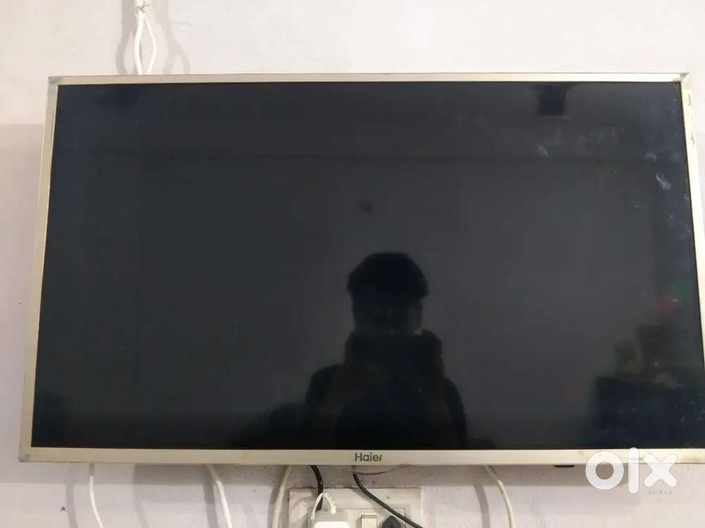 Haier smart tv 43inch LED
