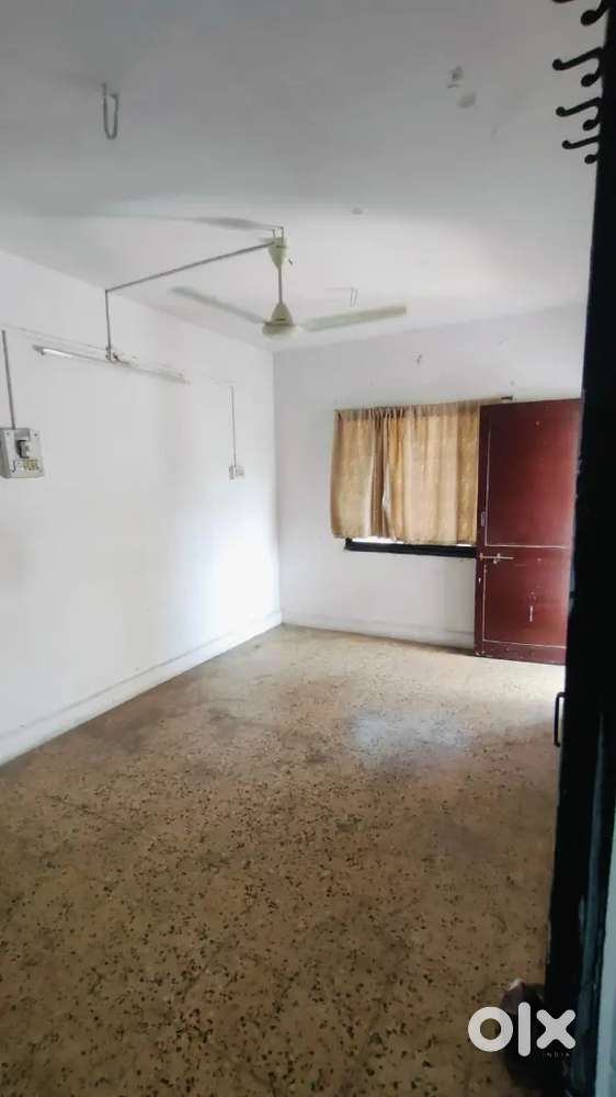 Indipendent 1Bhk flat for Only for Batchelor