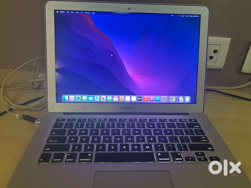 MacBook Air 2017 — Perfect condition with original charger