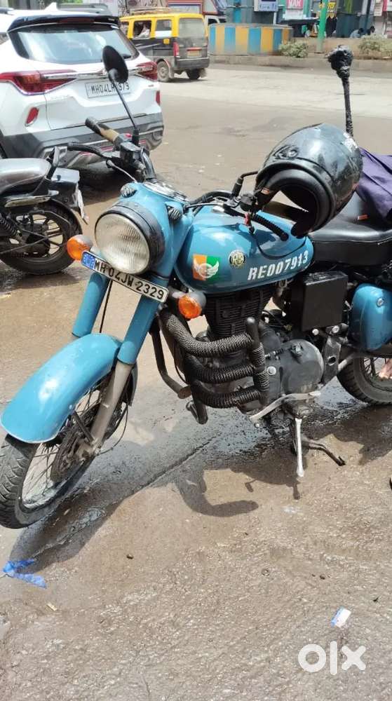 Royal Enfield classic nevy blue secund owner