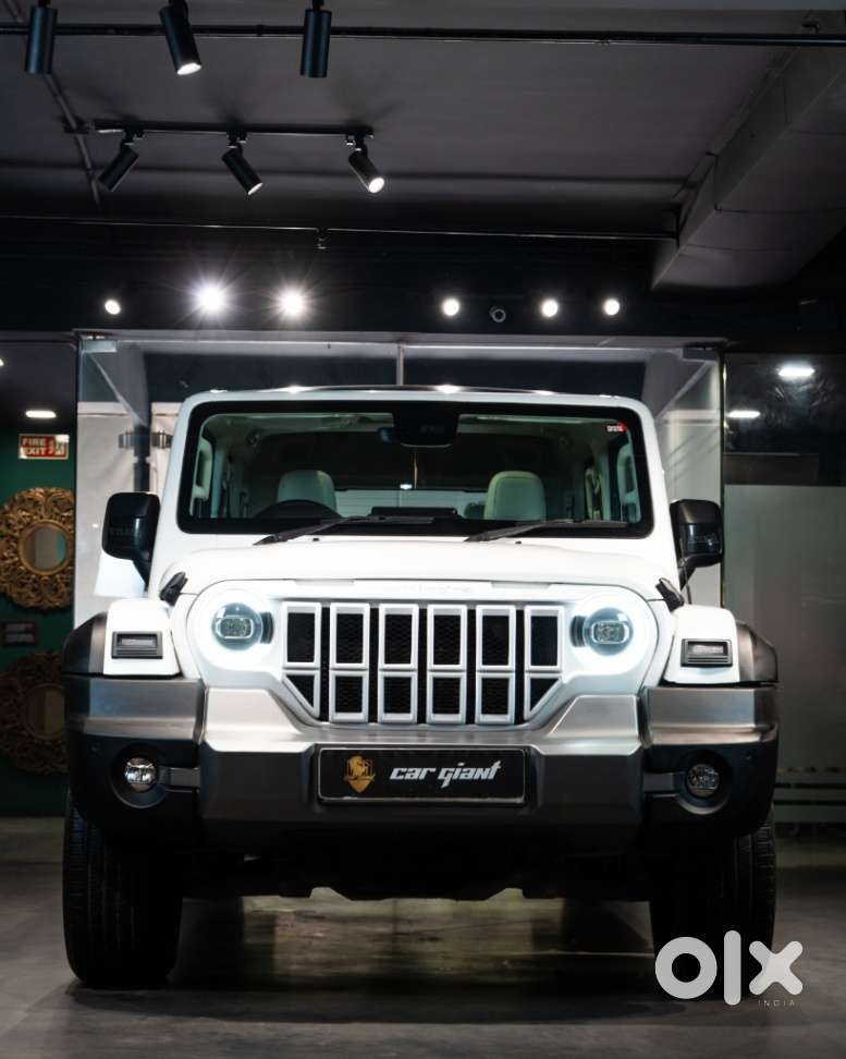 Mahindra Thar Roxx AX5 L Diesel AT 2WD, 2025, Diesel