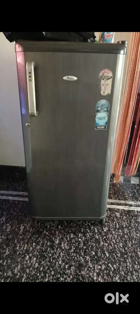 Single door fridge with grey colour