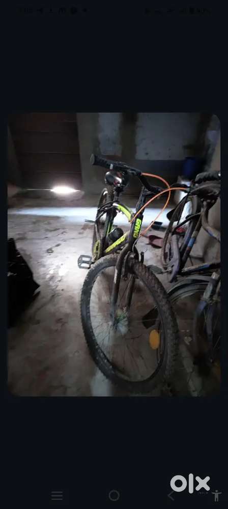 Gang tornado model bicycle new condition 1month old good for price