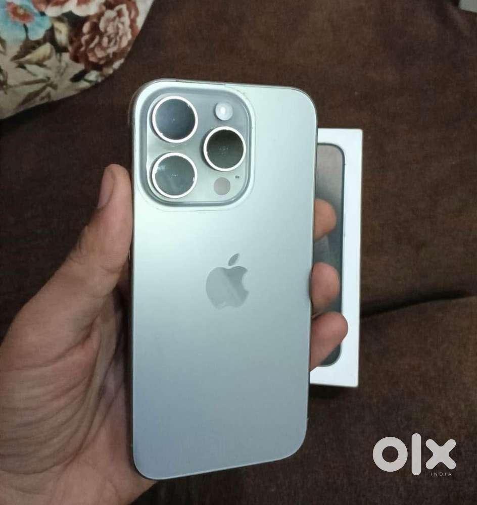Iphone 15 Pro 256GB Natural Titanium Colour