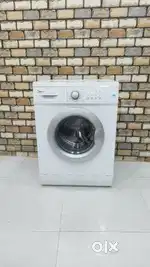 MIDEA 7kg front load washing machine with shipping