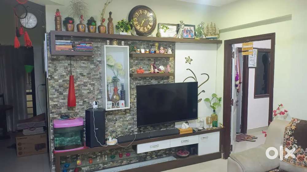 2 bhk semi furnished apartment for rent
