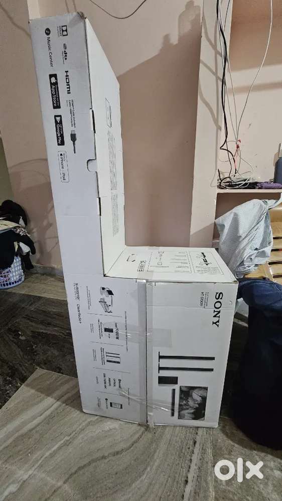 SONY HOME THEATRE HT-S700RF 5.1 CHANNELS