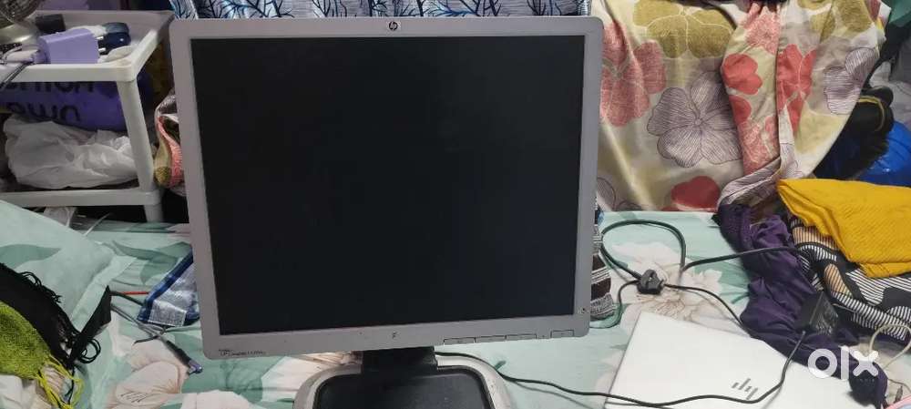 ORIGNAL HP COMPUTER MONITOR