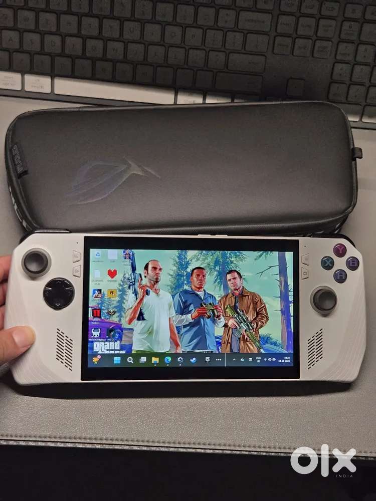 New Asus ROG Ally Gaming Handheld - Z1 Extreme