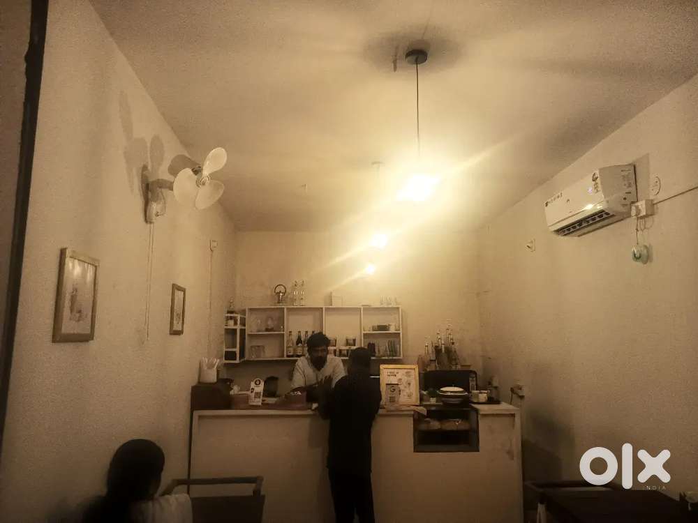 COFFEE MAKER