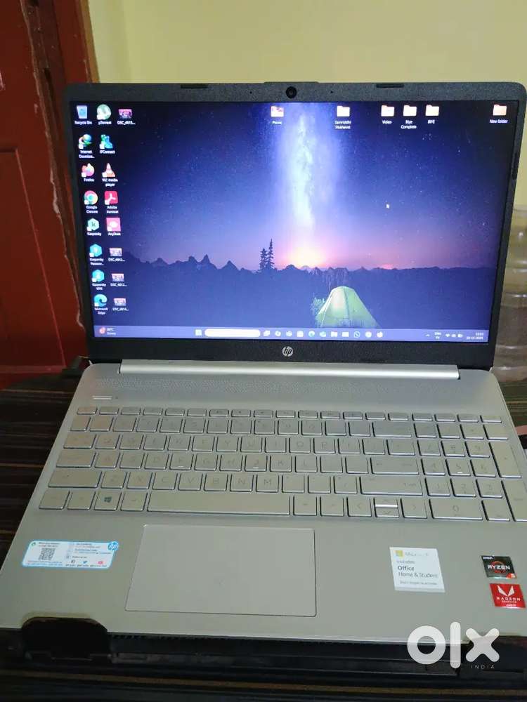 HP laptop with 512 GB SSD