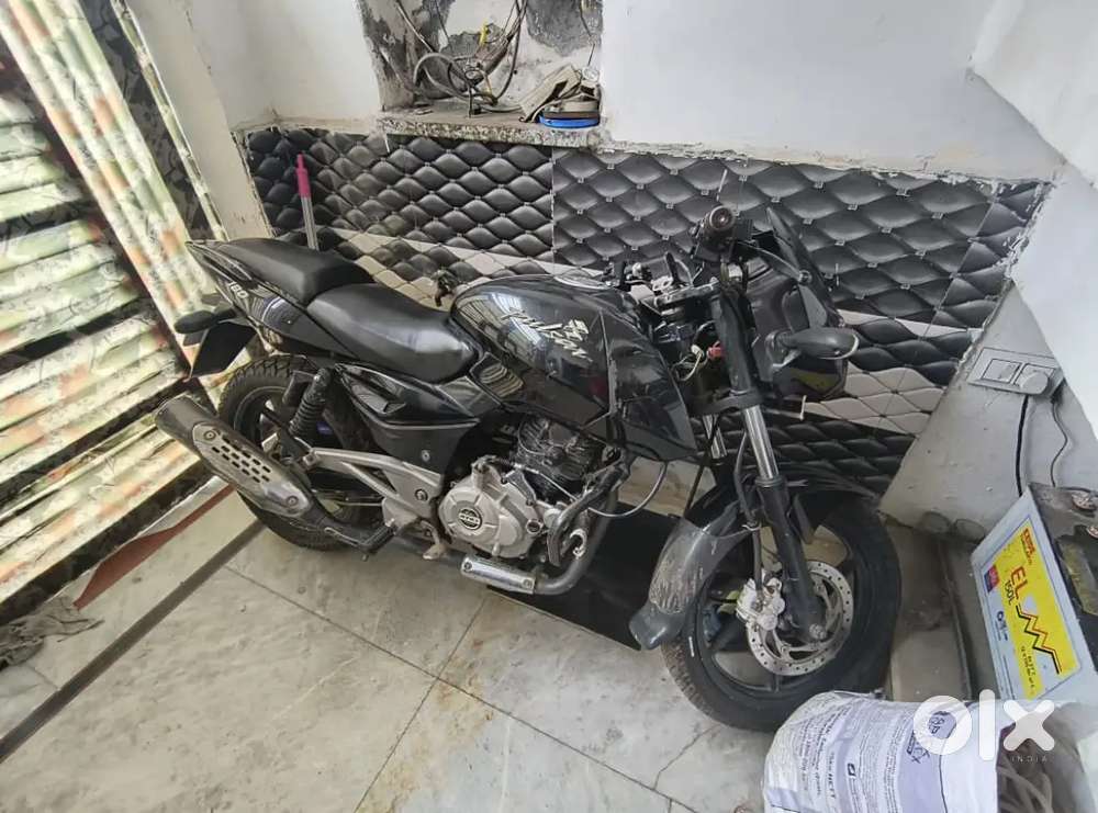 Pulsar 180