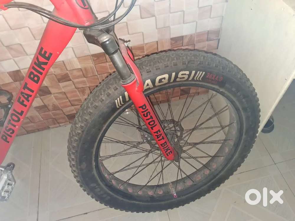 Pistol Fat bike Tyre with gear
