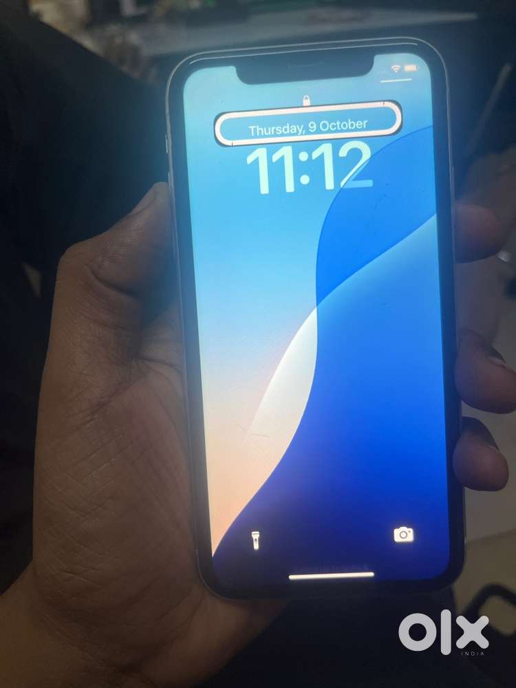 iPhone 11 in mint condition