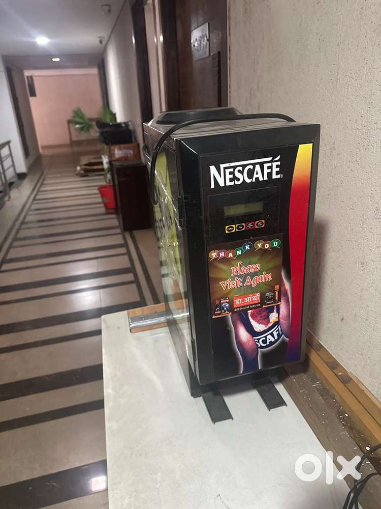 Nescafe coffee machine, excellent condition for Home and Office use