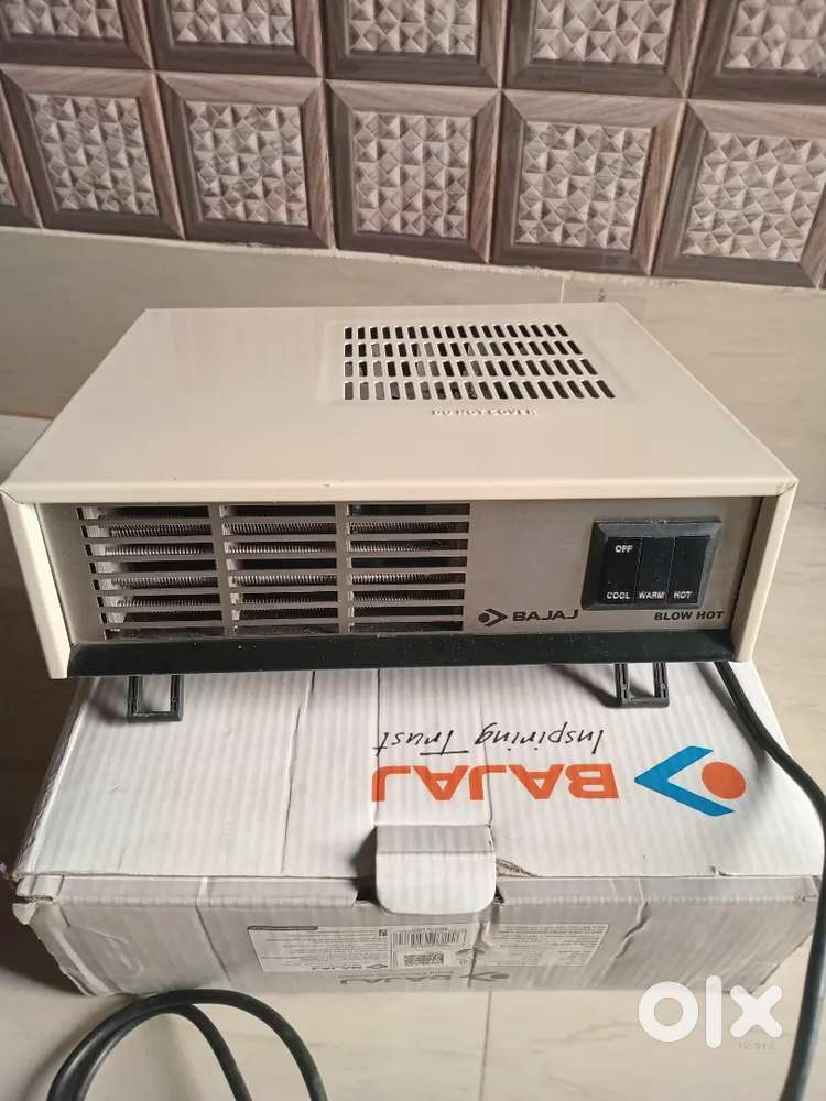 BAJAJ ROOM HEATER