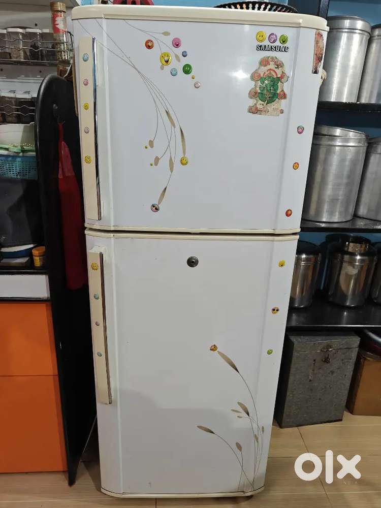 Want to sell samsung double door refrigerator