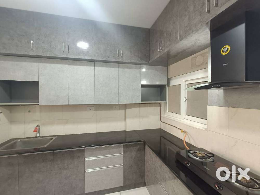 1 BHK for rent in Mahaveer Ranches, Hosa Road, Sarjapur road