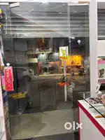 Mirror of the shop
