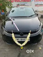 Tata Altroz dark edition 2025 Petrol 200kms zxa + s lux (top end)