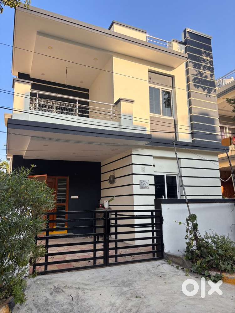 Semi Furnished 3BHK Duplex Villa For Rent@ Gandimaisamma