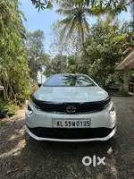 Tata Altroz 2020 Petrol 23500 Km Driven