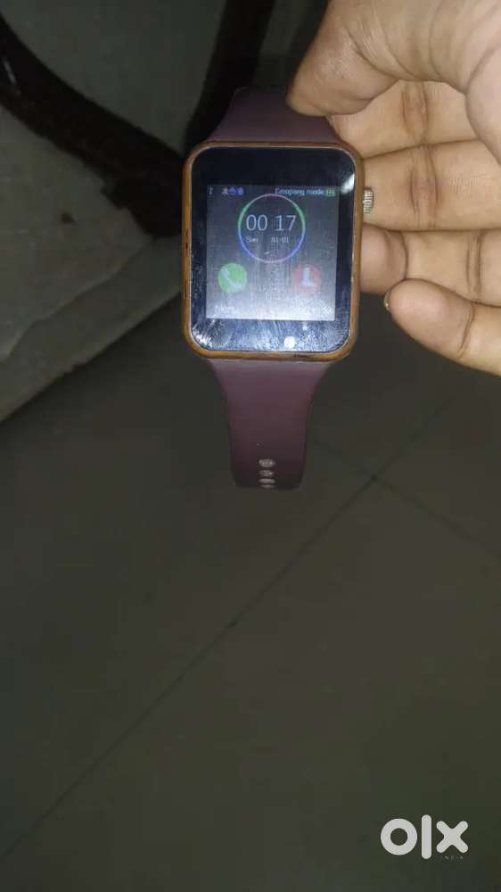 Penta smart watch (sim can be inserted in the watch)