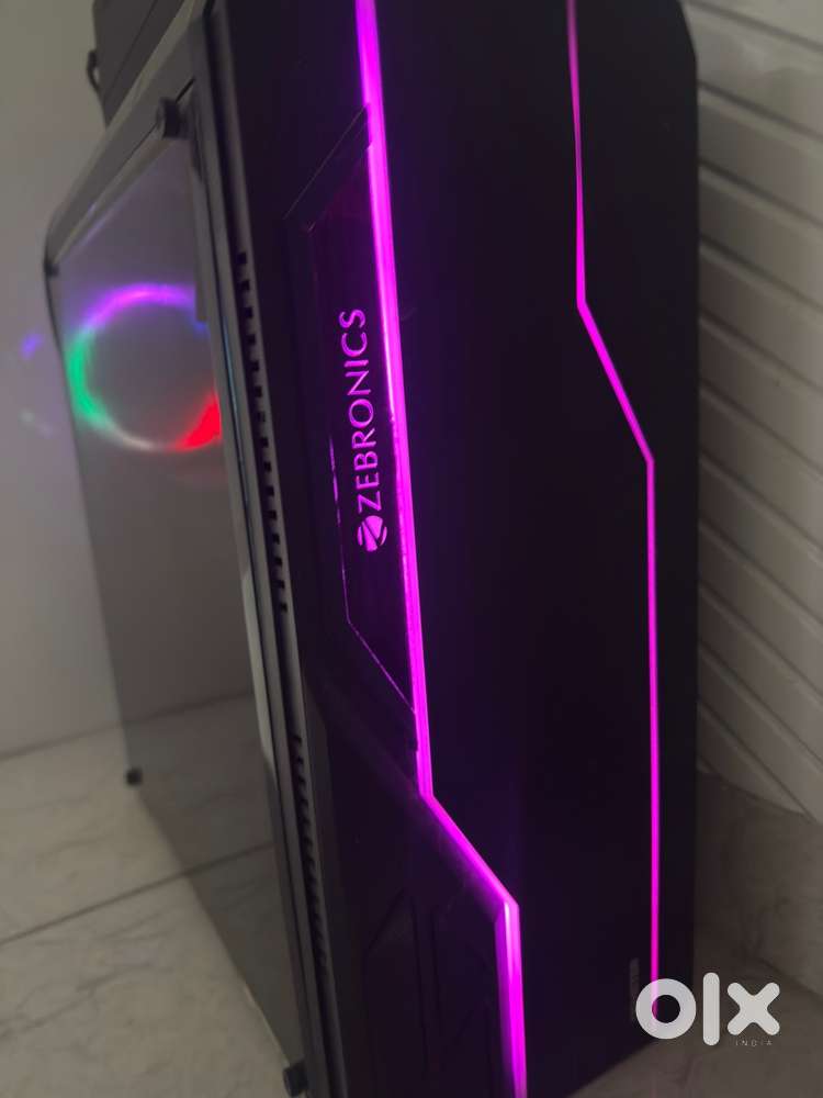 GAMING PC WITH 24inch CURVED DISPLAY MONITOR