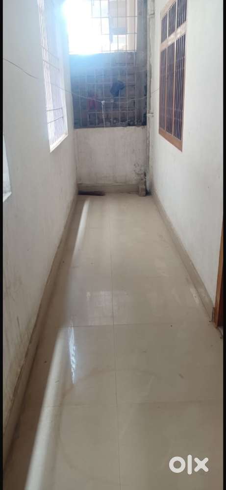 2BHK FLAT AND ALSO SHOP AVAILABLE FOR RENT