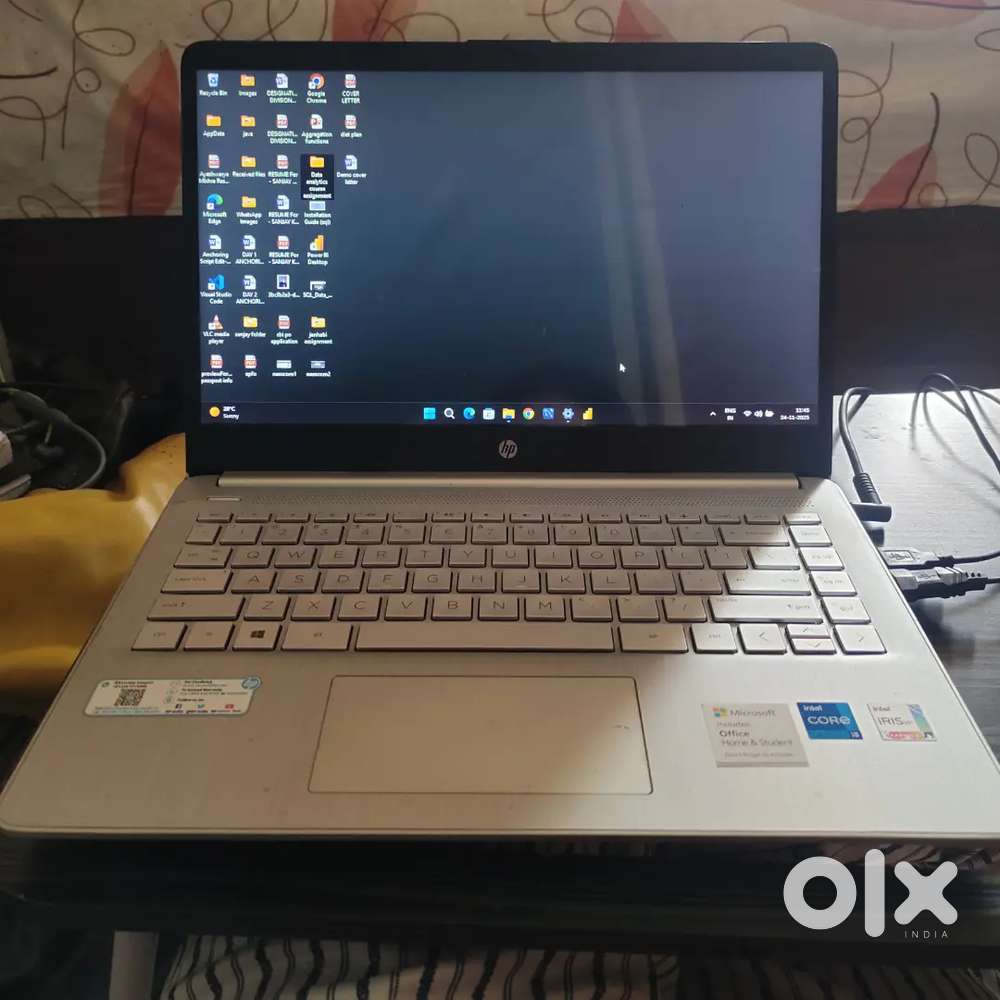 Hp laptop selling