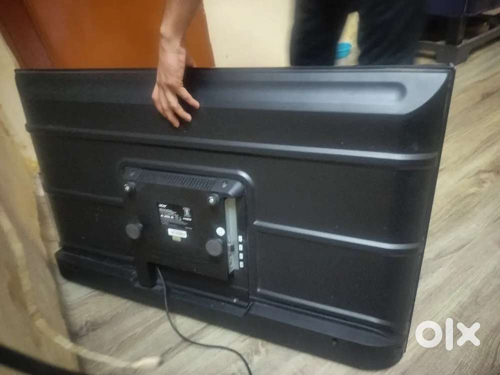 Acer Google 4k tv 43 inch 3 months old under warranty