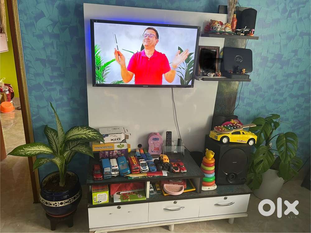TV Unit 4*4