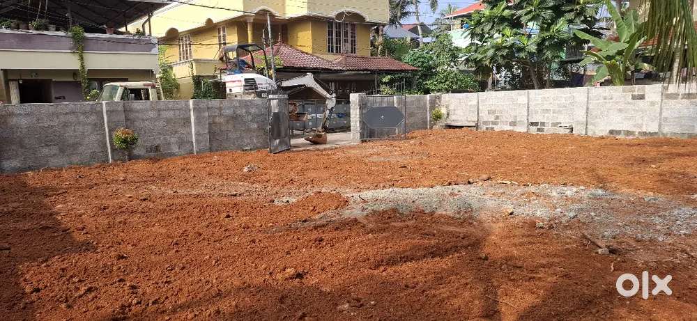 OWNER DIRECT - 7.05 CENT FOR SALE NEAR LULU MALL