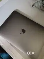 MacBook Air m1  8/512 with box and charger