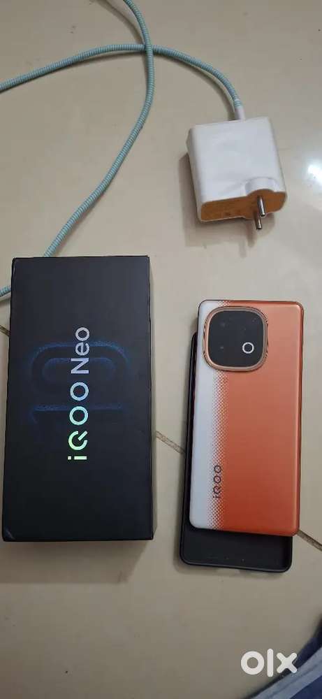 iQOO Neo 10 Fresh Just 3 Months phone with bill box full kit