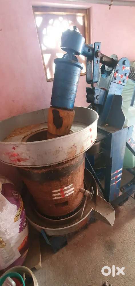 Commercial Wooden Cold Press Oil Expeller Machine