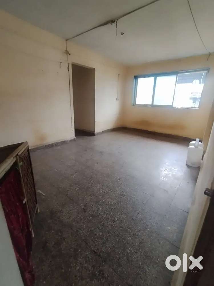 Big 2 Bhk Sale Near Station.