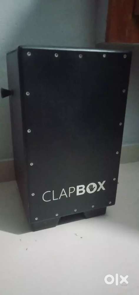 Clapbox (urgent sale)