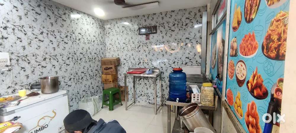 SAMOSA & TEA SPOT FOR SALE