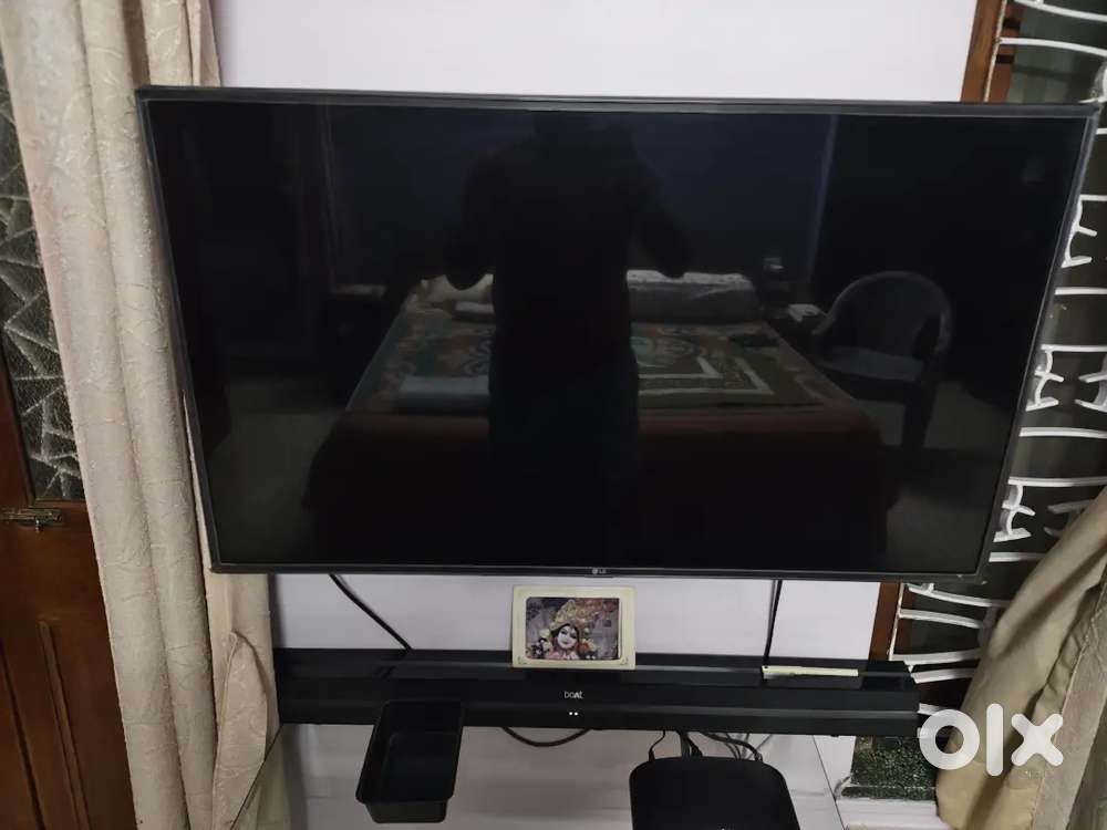 LG TV 43 INCH 5 YEARS OLD