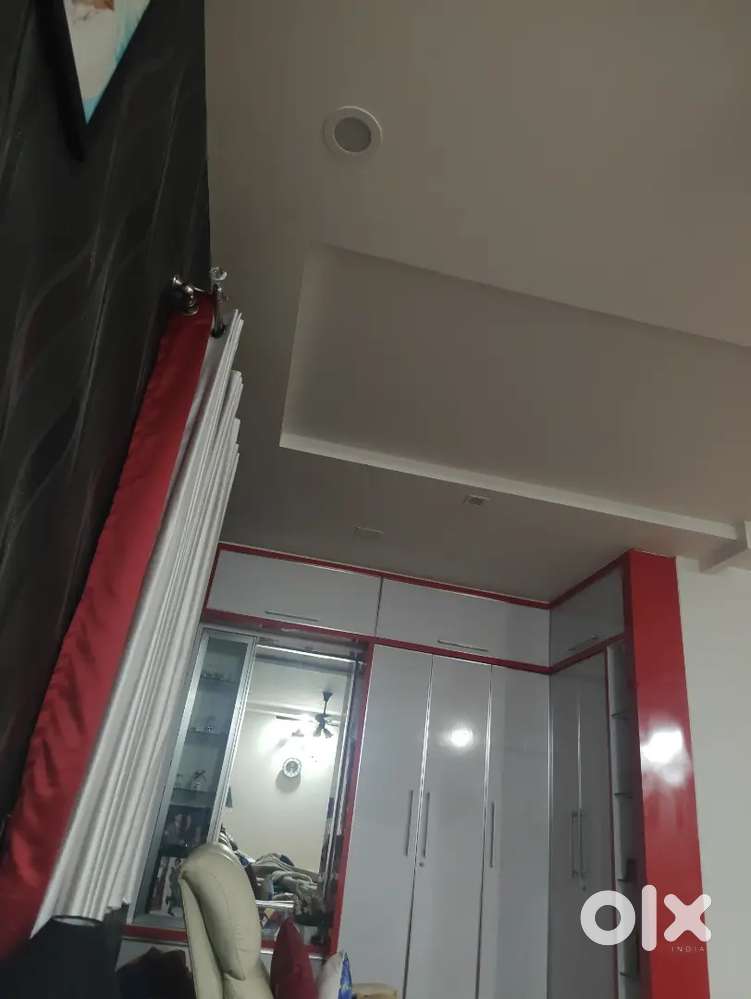 Clinic Dermatologist want staff n nurse