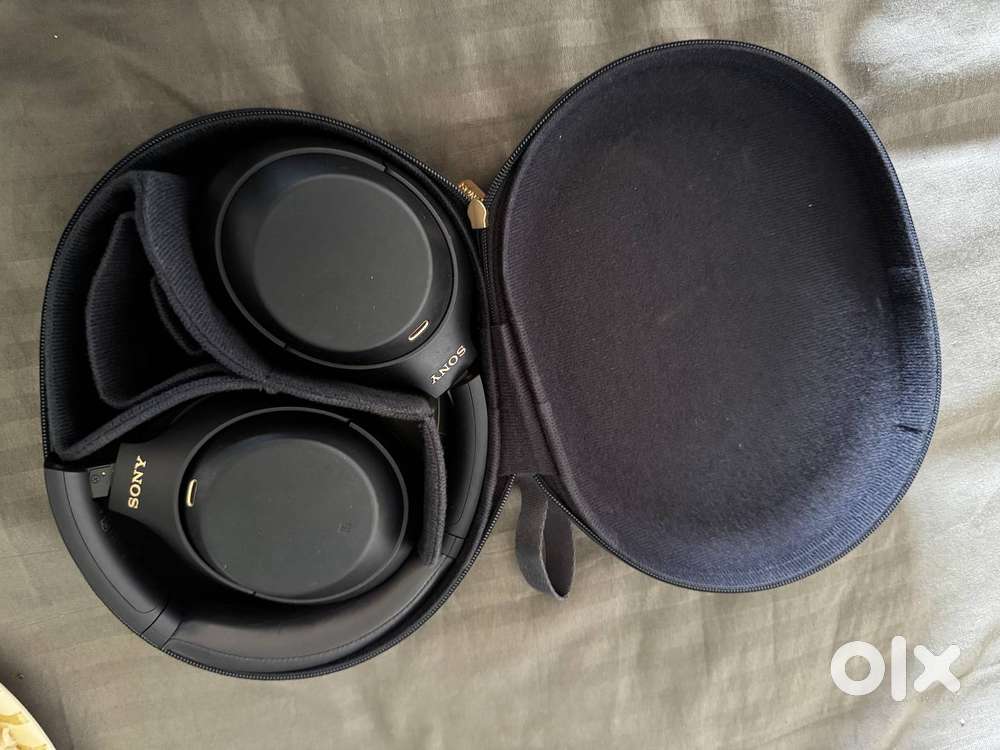 Sony WH-1000XM4 Noise Cancelling Headphones