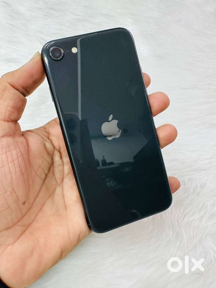 iPhone SE 2 64GB Fresh Condition