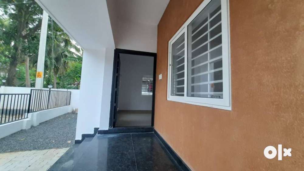 4.75 Cent - 3BHK House for Sale in Palakkad @ Rs 57.50 Lakhs!
