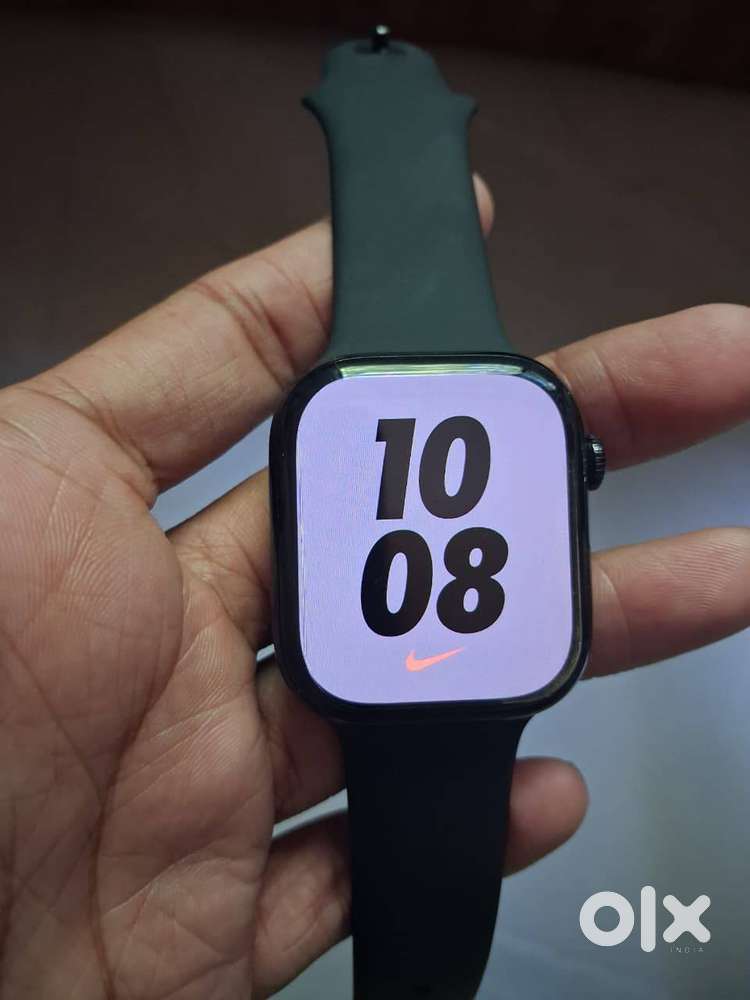Apple Watch Series 10 GPS 46mm (Watch with all OG accessories)