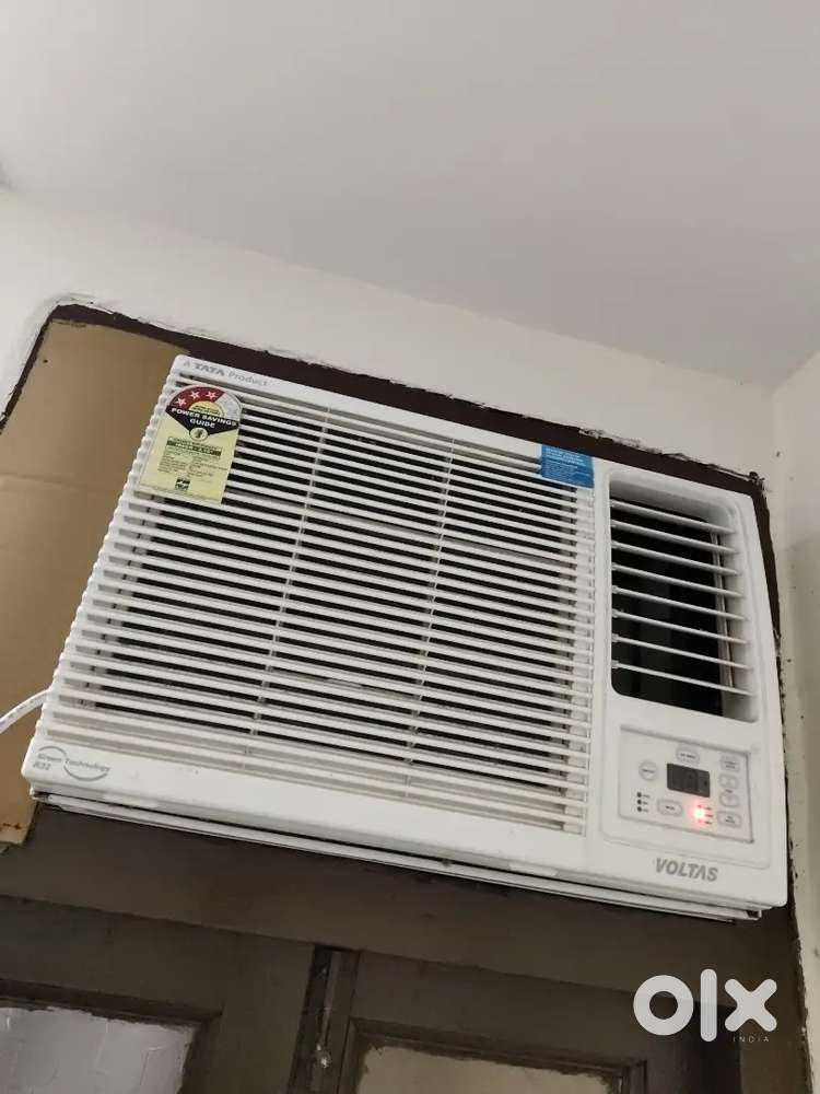 Window AC voltas