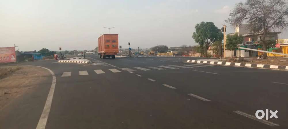 2950 sqft Highway Touch Commercial Plot