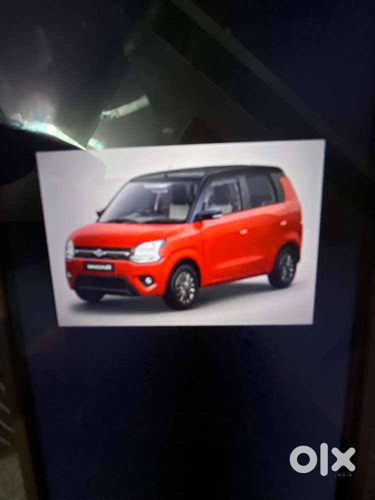 Driver ki job Hai night  or day dono shift he