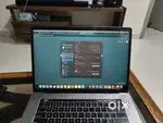 Apple laptop i5